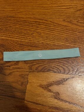 Lululemon Seafoam Green Sports Headband